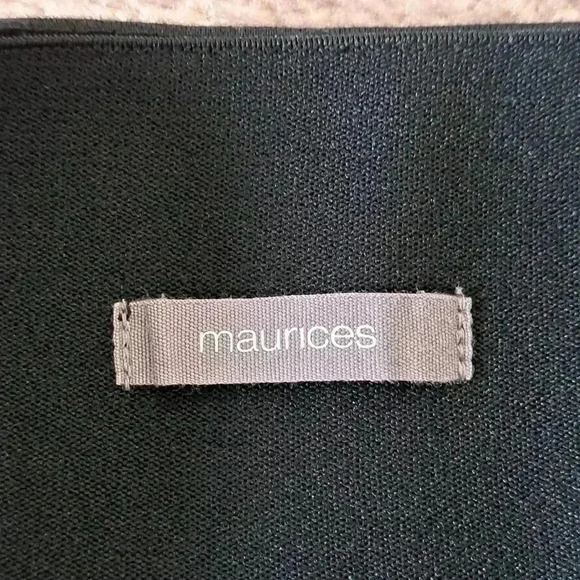 ❤️ Maurices Black Polka-dot Knit Skirt Size Medium - Picture 4 of 6